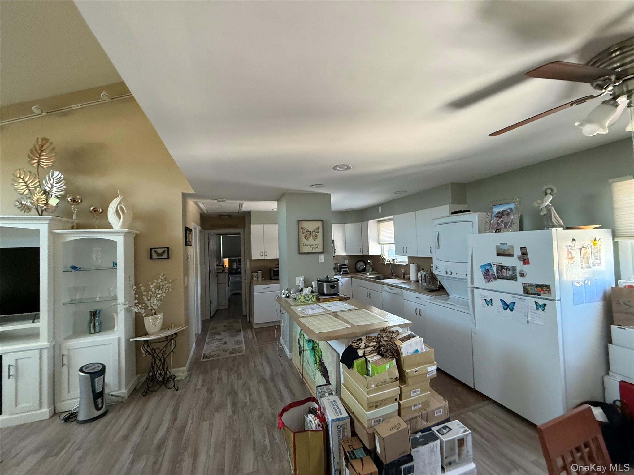 #17 photo, South Merrick, South Merrick , NY 11566