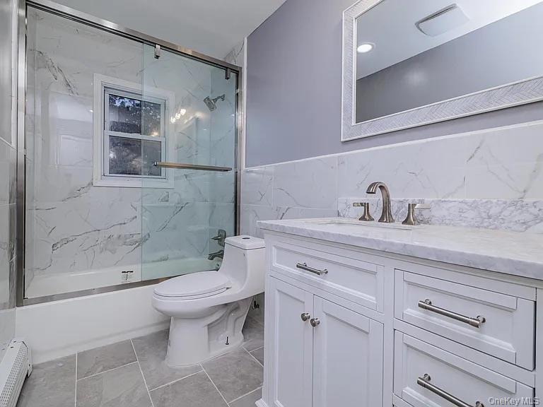 #4 photo, 220 Benson Avenue, नासाउ काउंटी Elmont , NY 11003