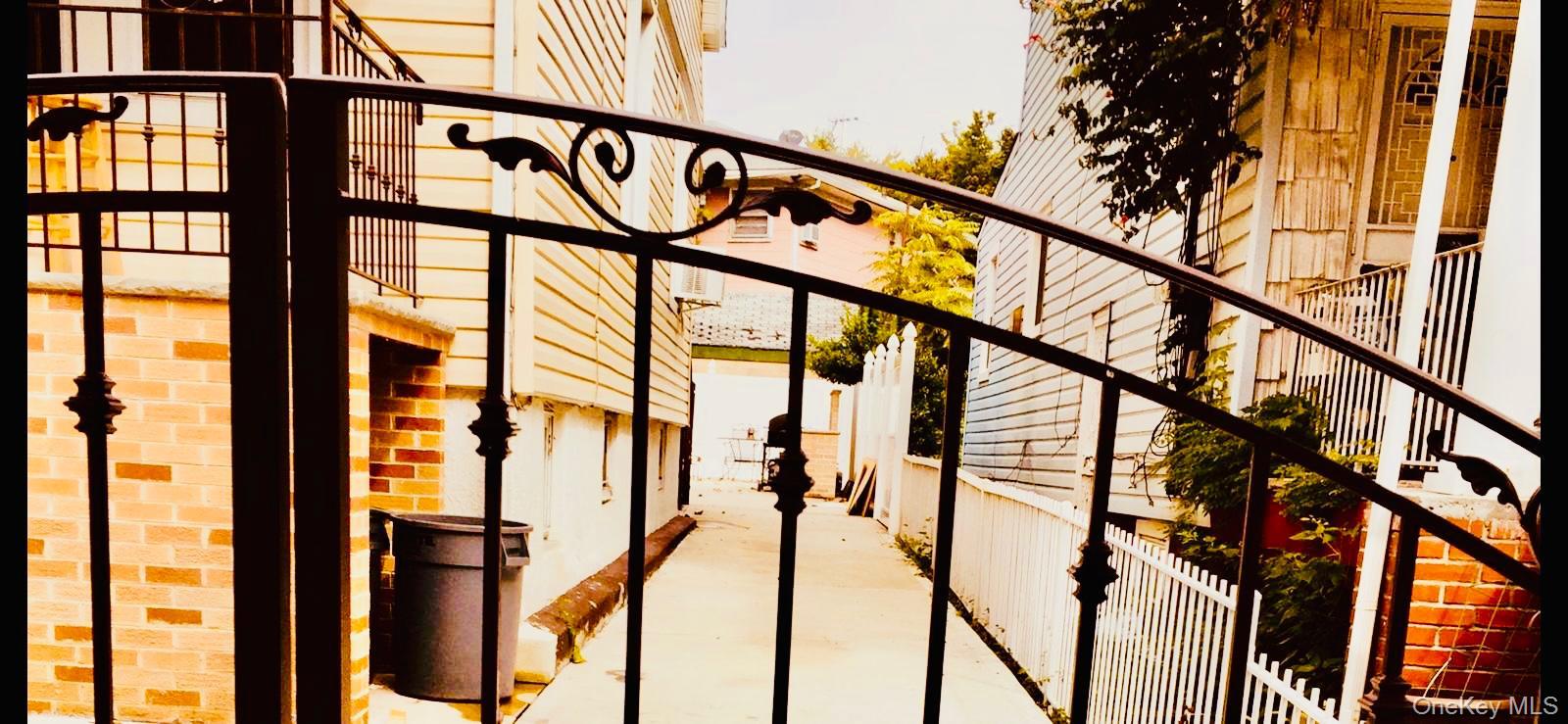 #8 photo, 13107 107th Avenue, Richmond Hill S. , NY 11419