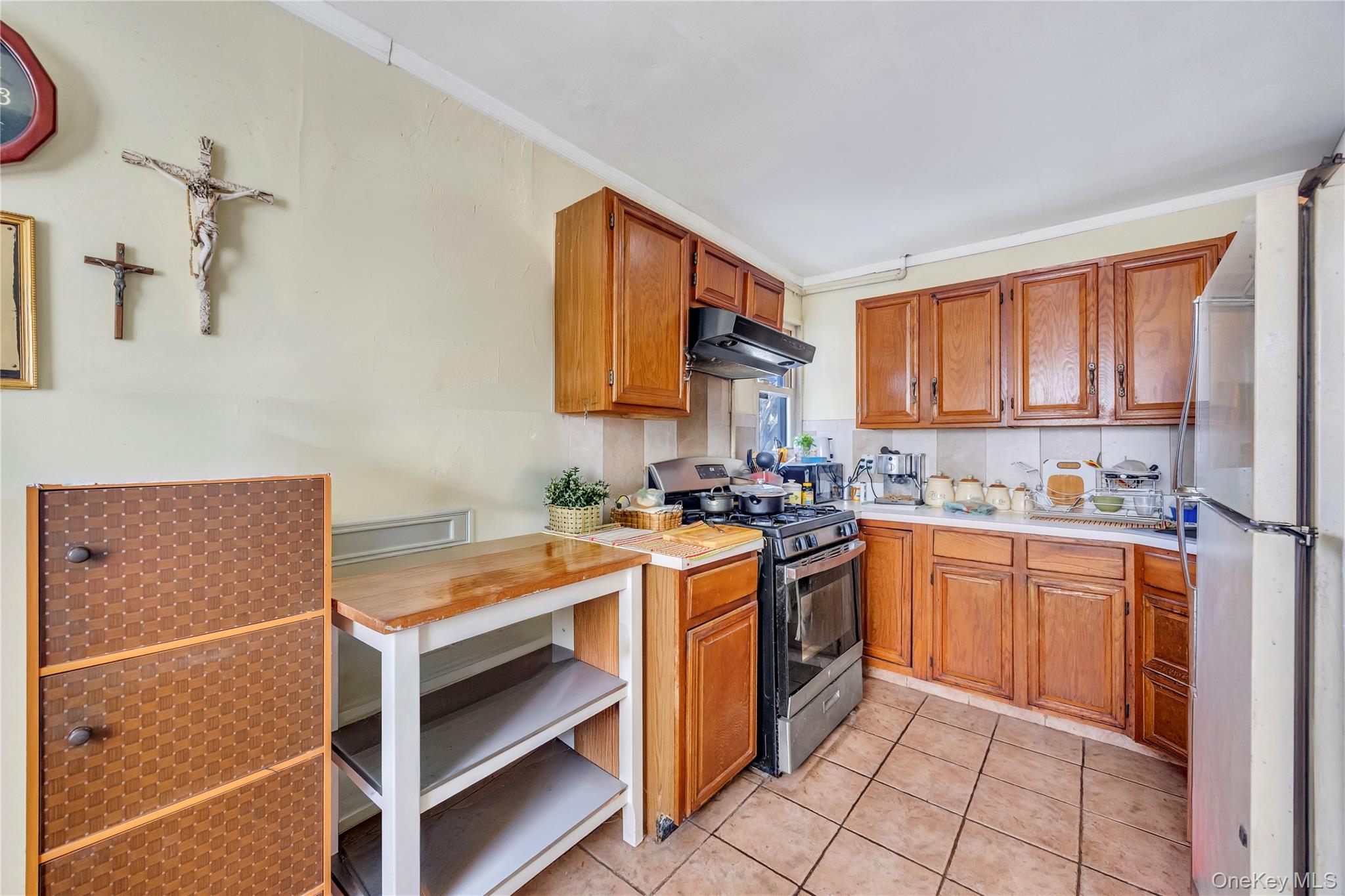 #10 photo, 44 Seley Drive, Саффолк ‖ North Babylon , NY 11703