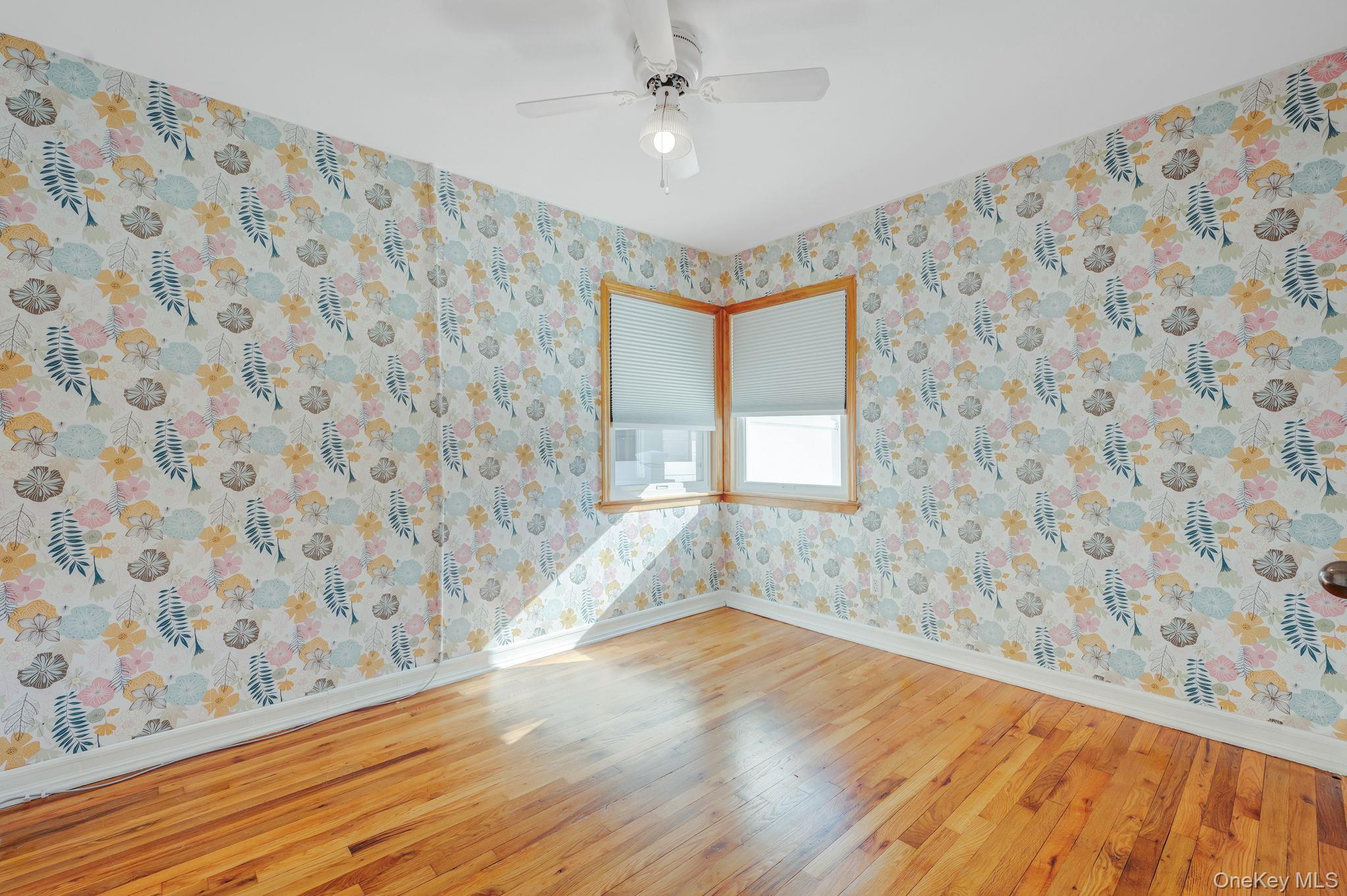 #9 photo, 840 Jerusalem Avenue, नासाउ काउंटी Merrick , NY 11566