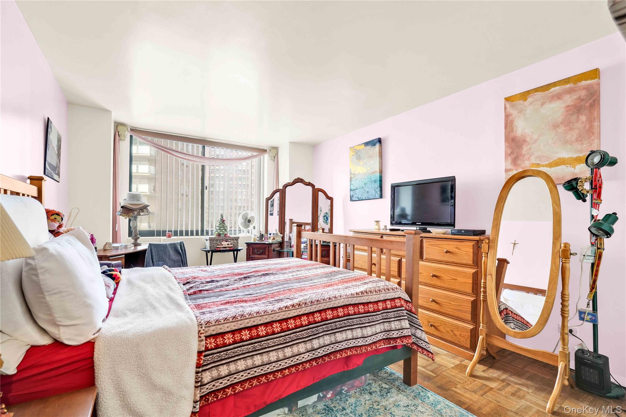 #13 photo, 138-35 Elder Avenue, Куинс ‖ Flushing , NY 11355