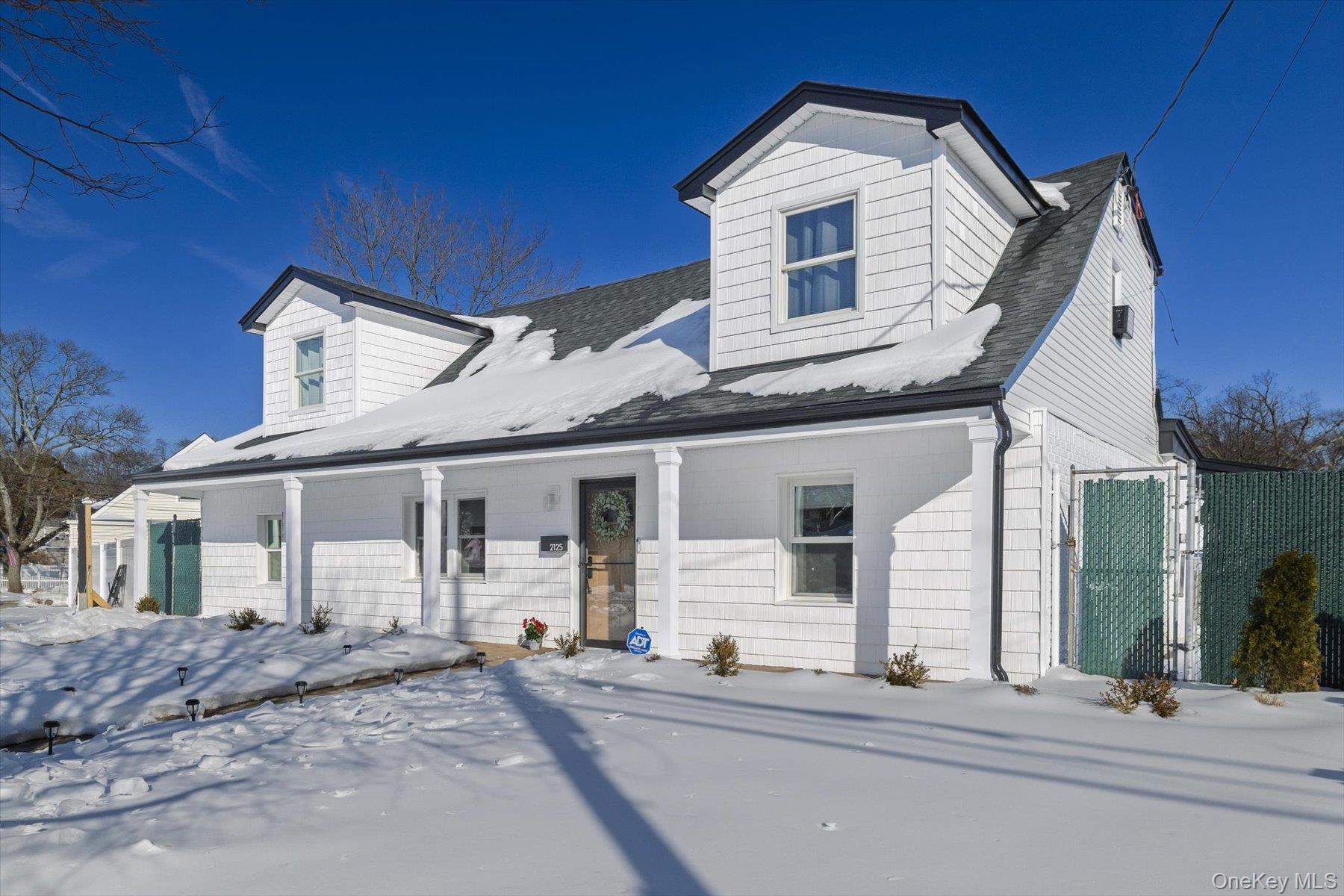 #4 photo, 2125 North Drive, नासाउ काउंटी Seaford , NY 11783