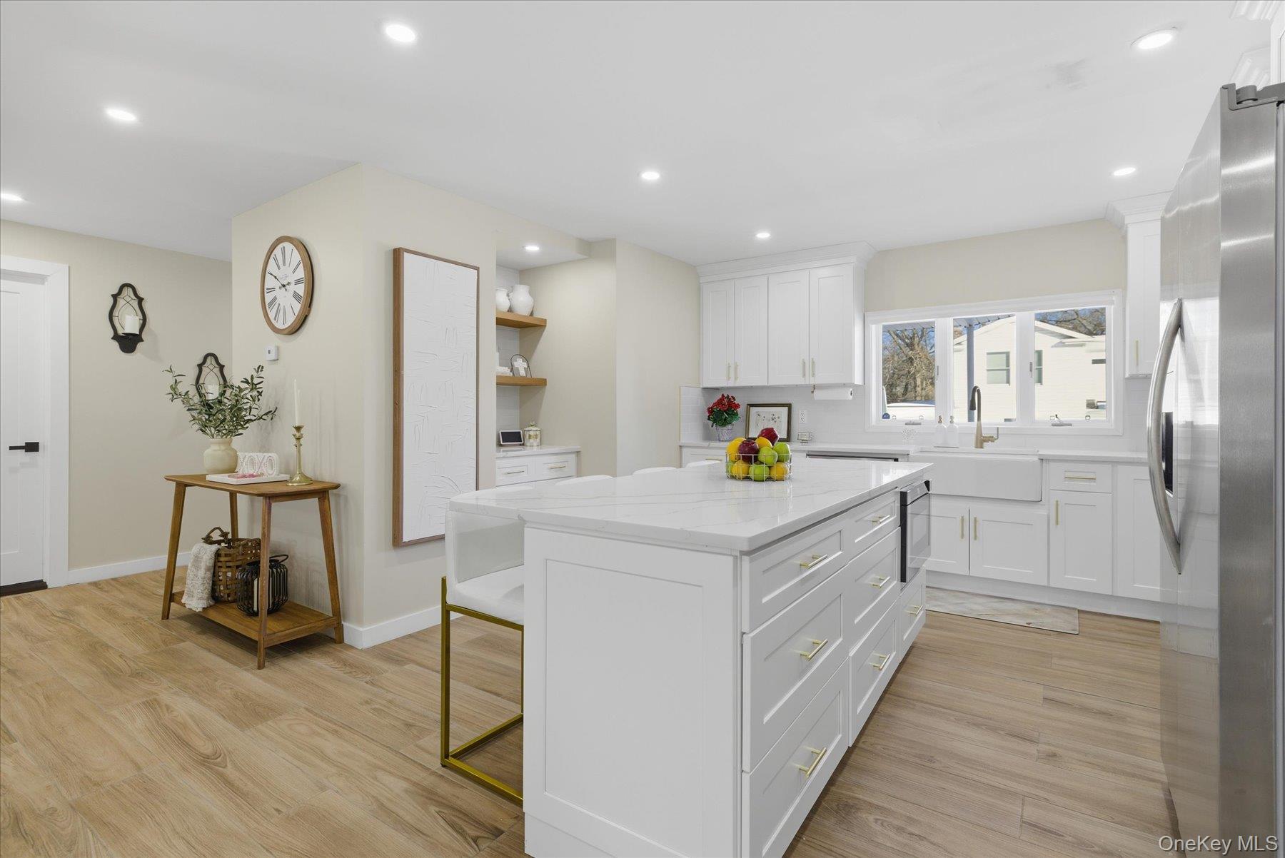 #9 photo, 2125 North Drive, नासाउ काउंटी Seaford , NY 11783