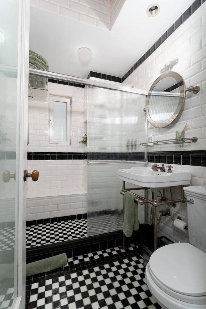 #13 photo, 205 W 57TH Street, Central Park South , NY 10019