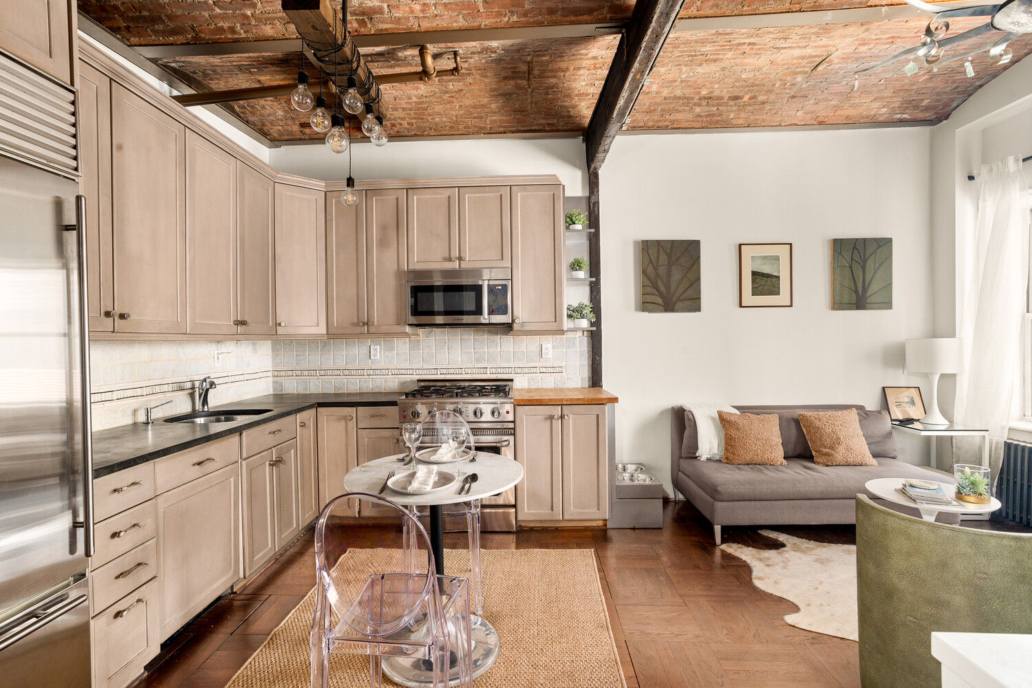 #4 photo, 205 W 57TH Street, Central Park South , NY 10019