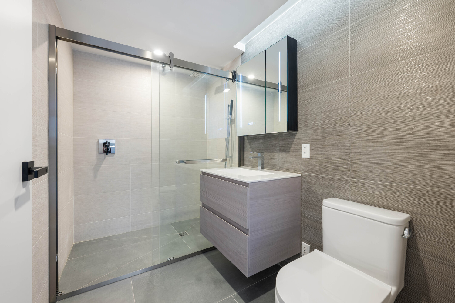 #10 photo, 144-49 NORTHERN Boulevard, Куинс ‖ Flushing , NY 11354