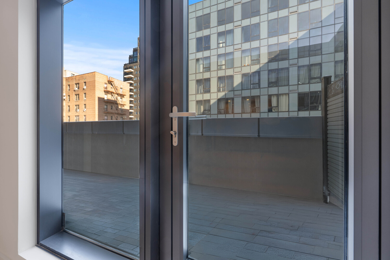 #13 photo, 144-49 NORTHERN Boulevard, Куинс ‖ Flushing , NY 11354