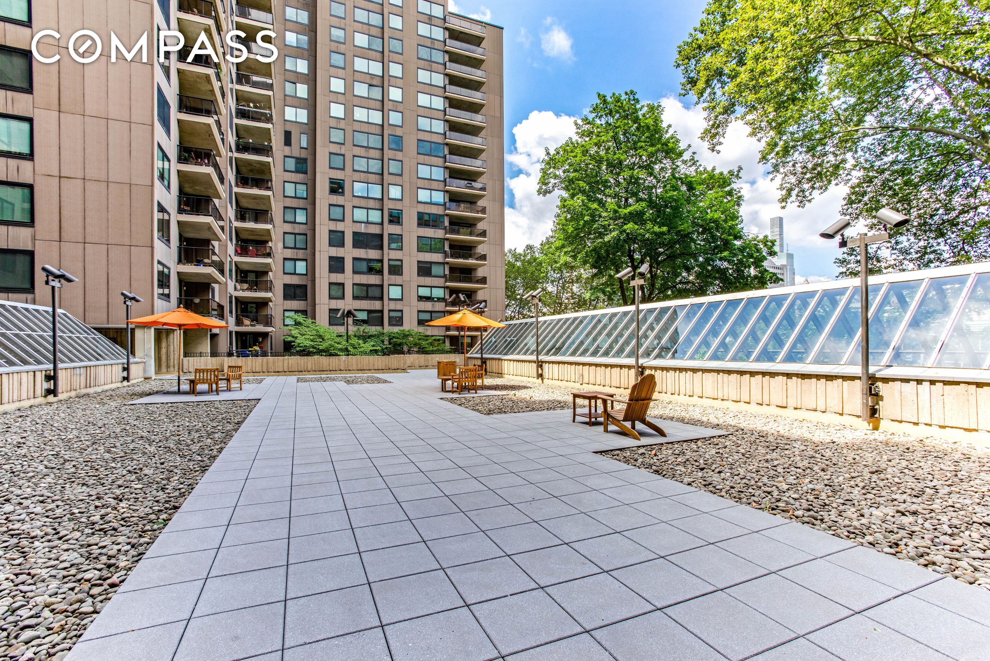 #19 photo, 531 Main Street, Roosevelt Island , NY 10044