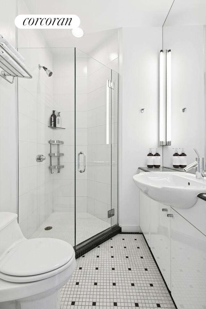 #7 photo, 11 E 22ND Street, Манхэттен ‖ Flatiron , NY 10010