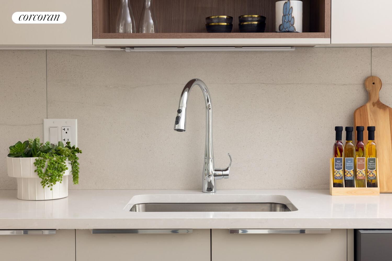 #8 photo, New York City, مانهاتن Inwood , NY 10034