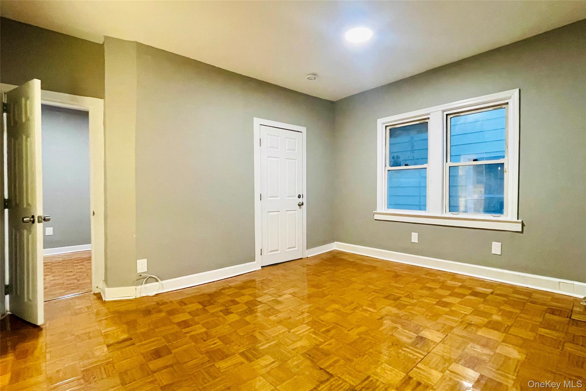 #7 photo, 134 N 7th Avenue, Mount Vernon , NY 10550