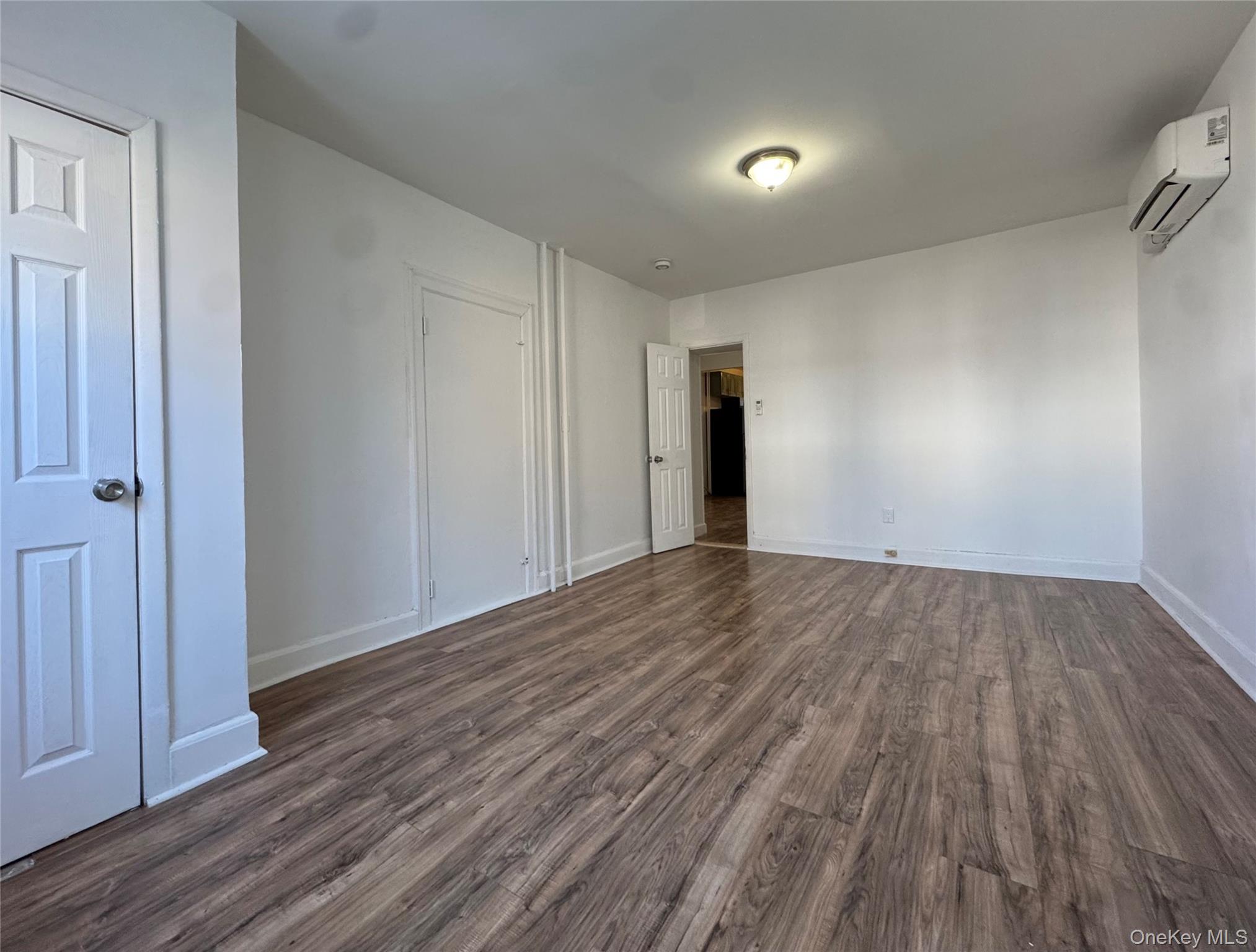 #12 photo, 134 N 7th Avenue, Mount Vernon , NY 10550