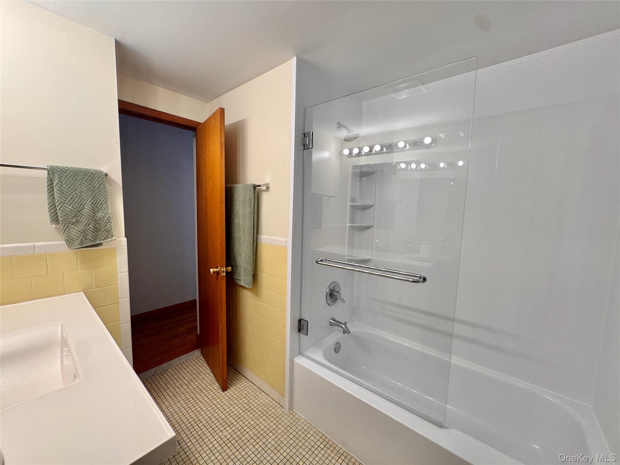 #13 photo, 3160 Route 44, Gardiner , NY 12525