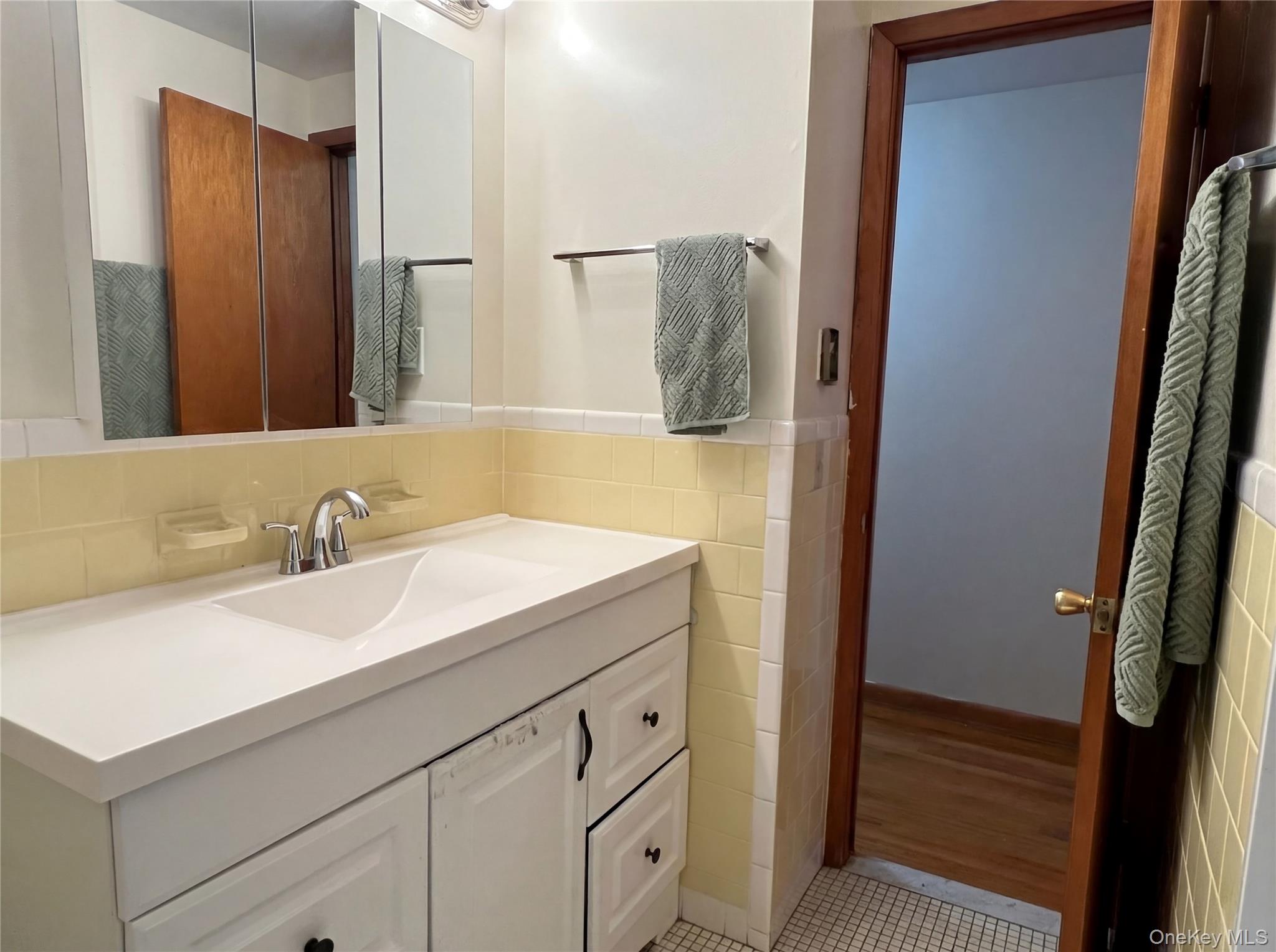 #14 photo, 3160 Route 44, Gardiner , NY 12525