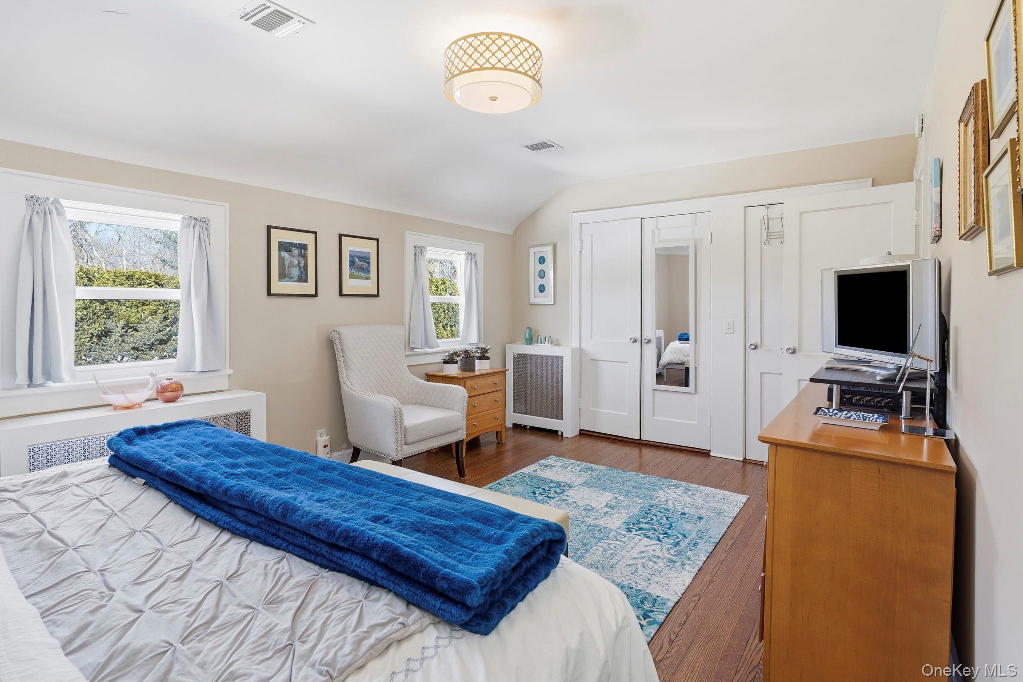 #10 photo, 4 Dupont Avenue, White Plains , NY 10605