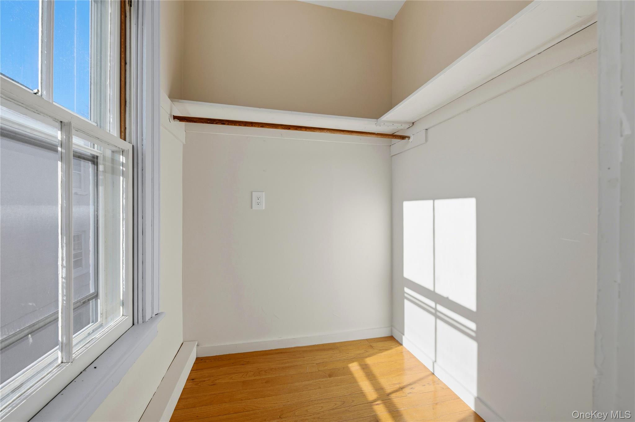 #18 photo, 238-240 Grand Street, Newburgh , NY 12550