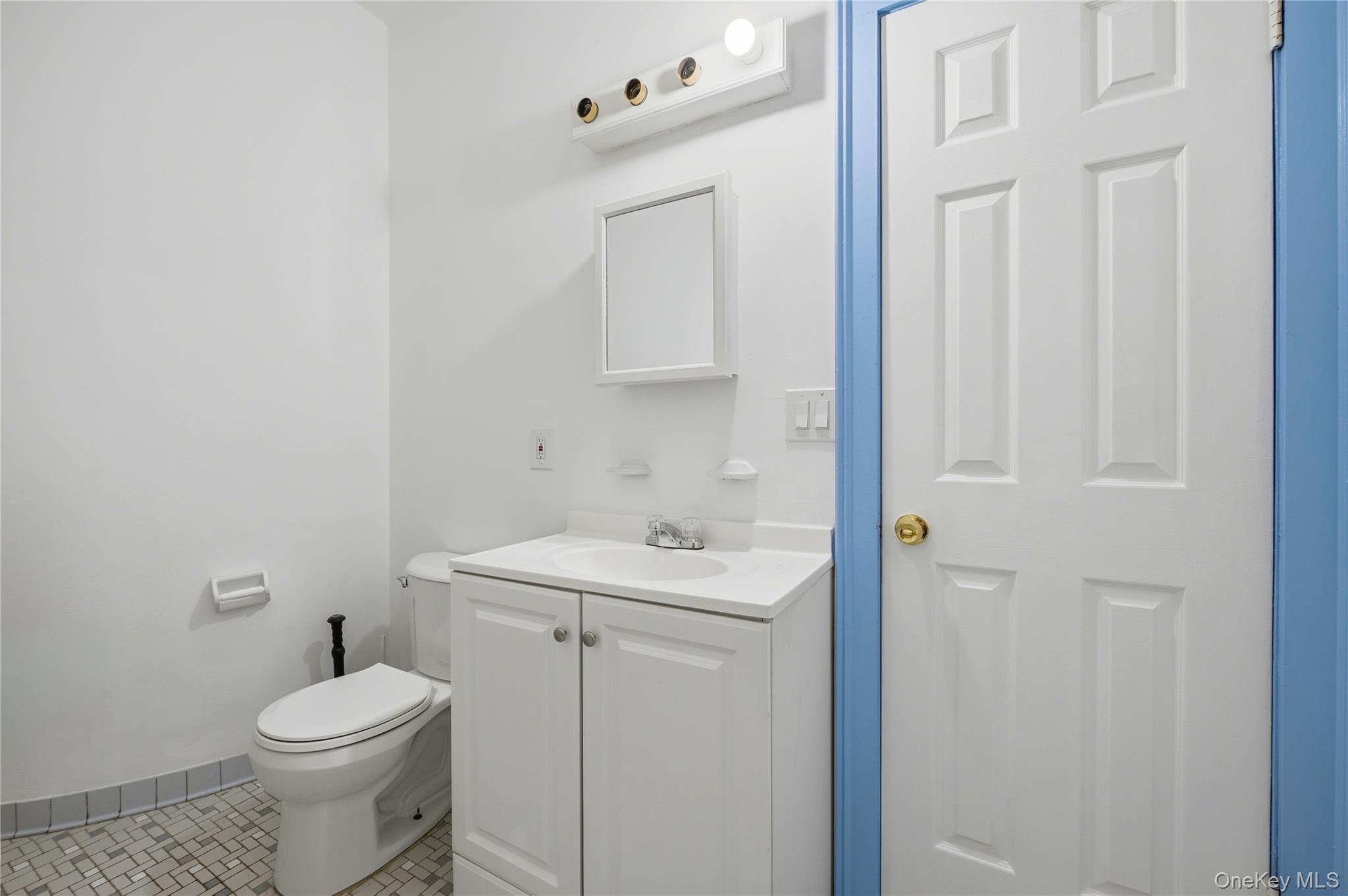 #20 photo, 238-240 Grand Street, Newburgh , NY 12550