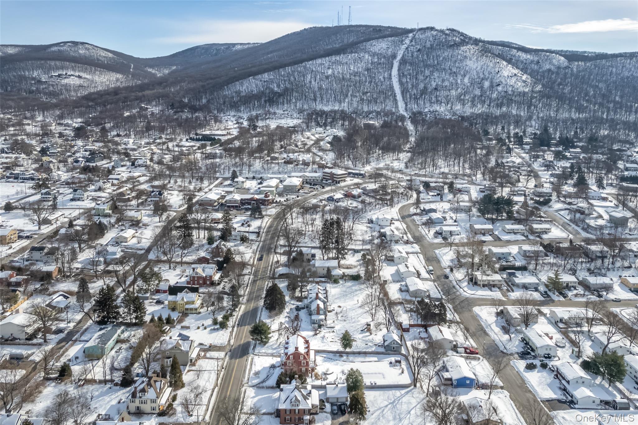 #2 photo, 831 Wolcott Avenue, Beacon , NY 12508