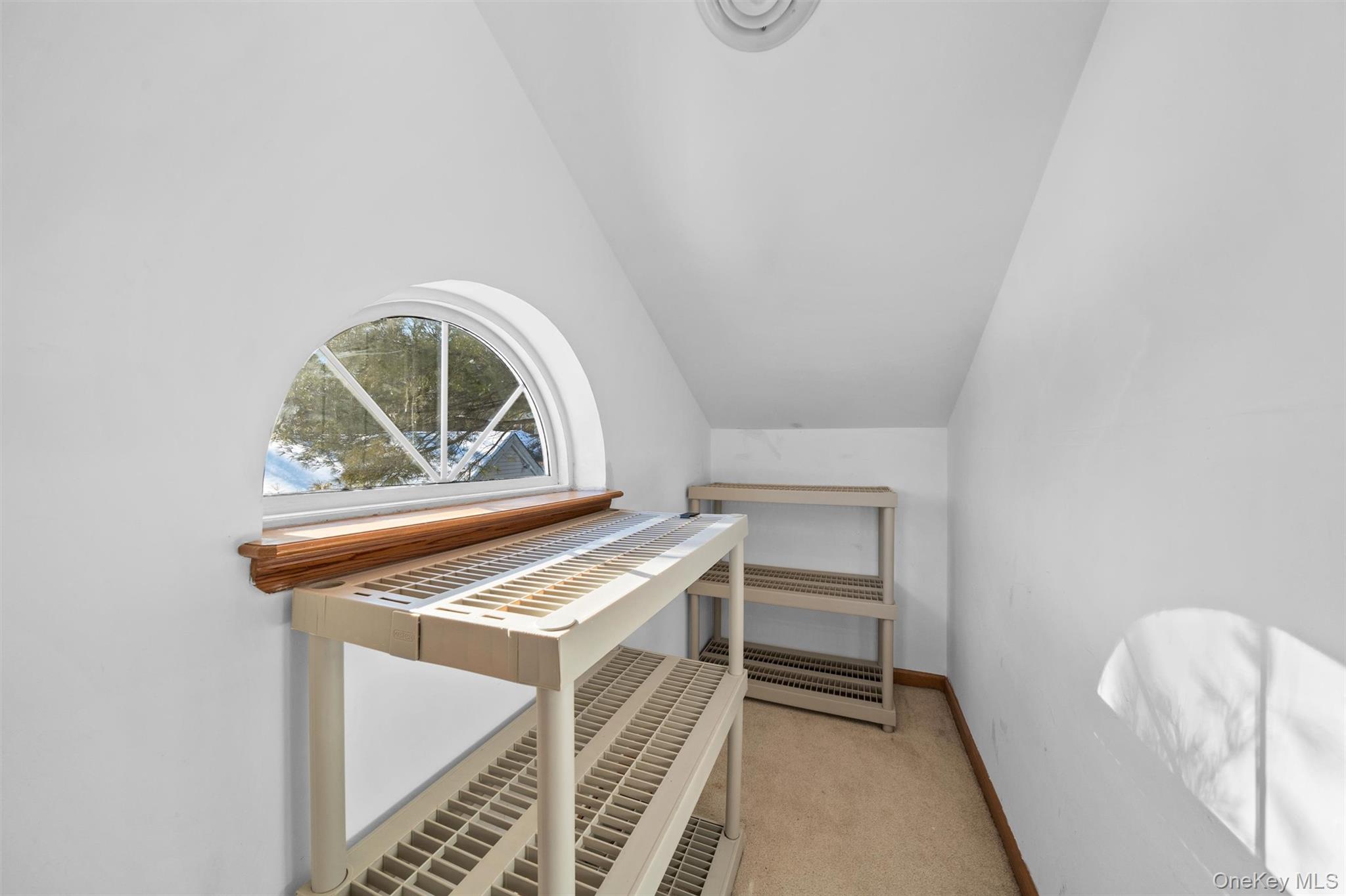 #11 photo, 1104 Evergreen Court, 紐約州 Highland Mills , NY 10930