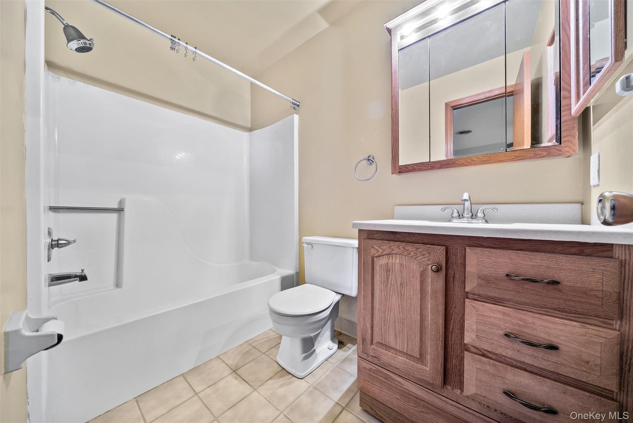 #16 photo, 1104 Evergreen Court, 紐約州 Highland Mills , NY 10930