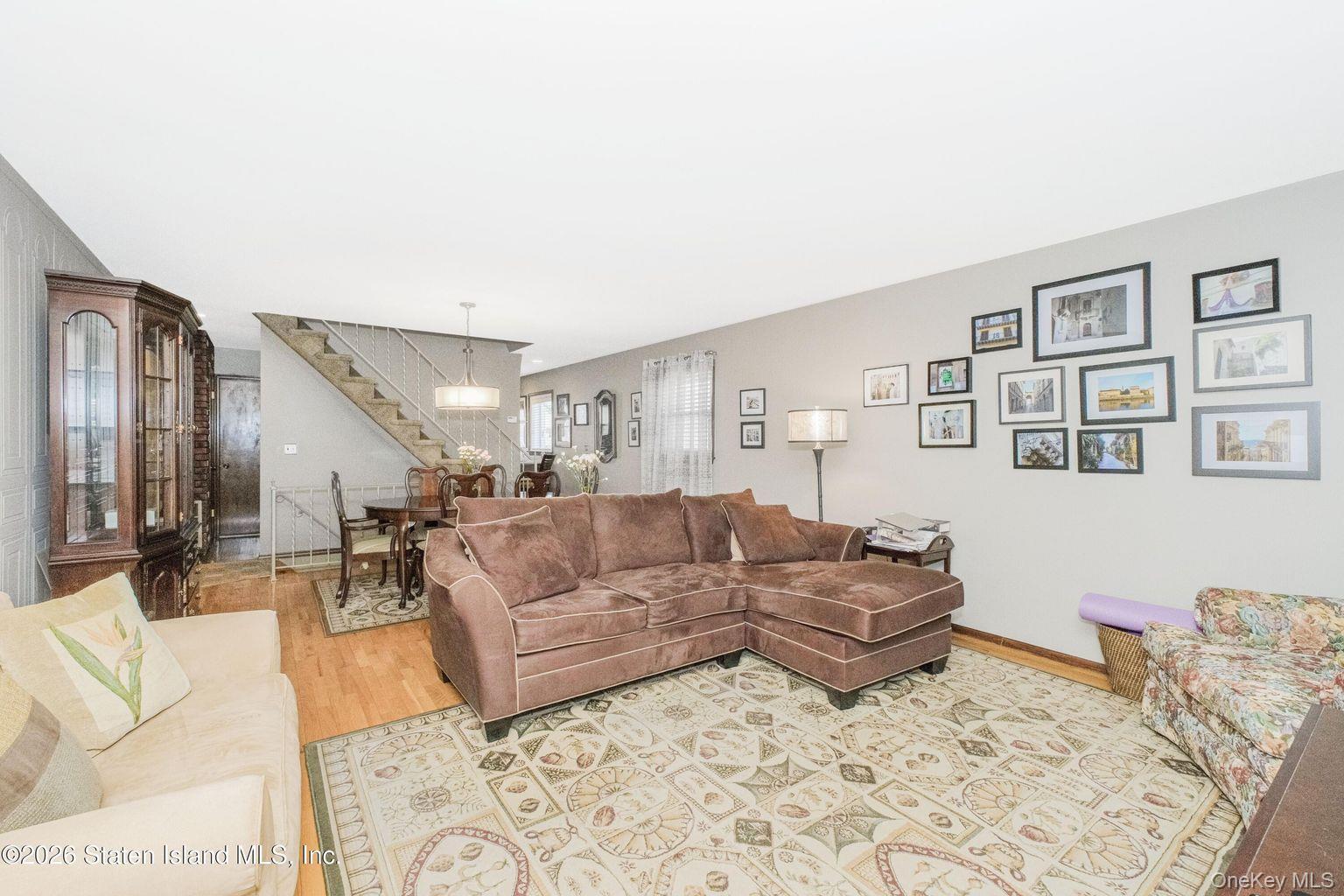 #13 photo, 194 Justin, Staten Island , NY 10306