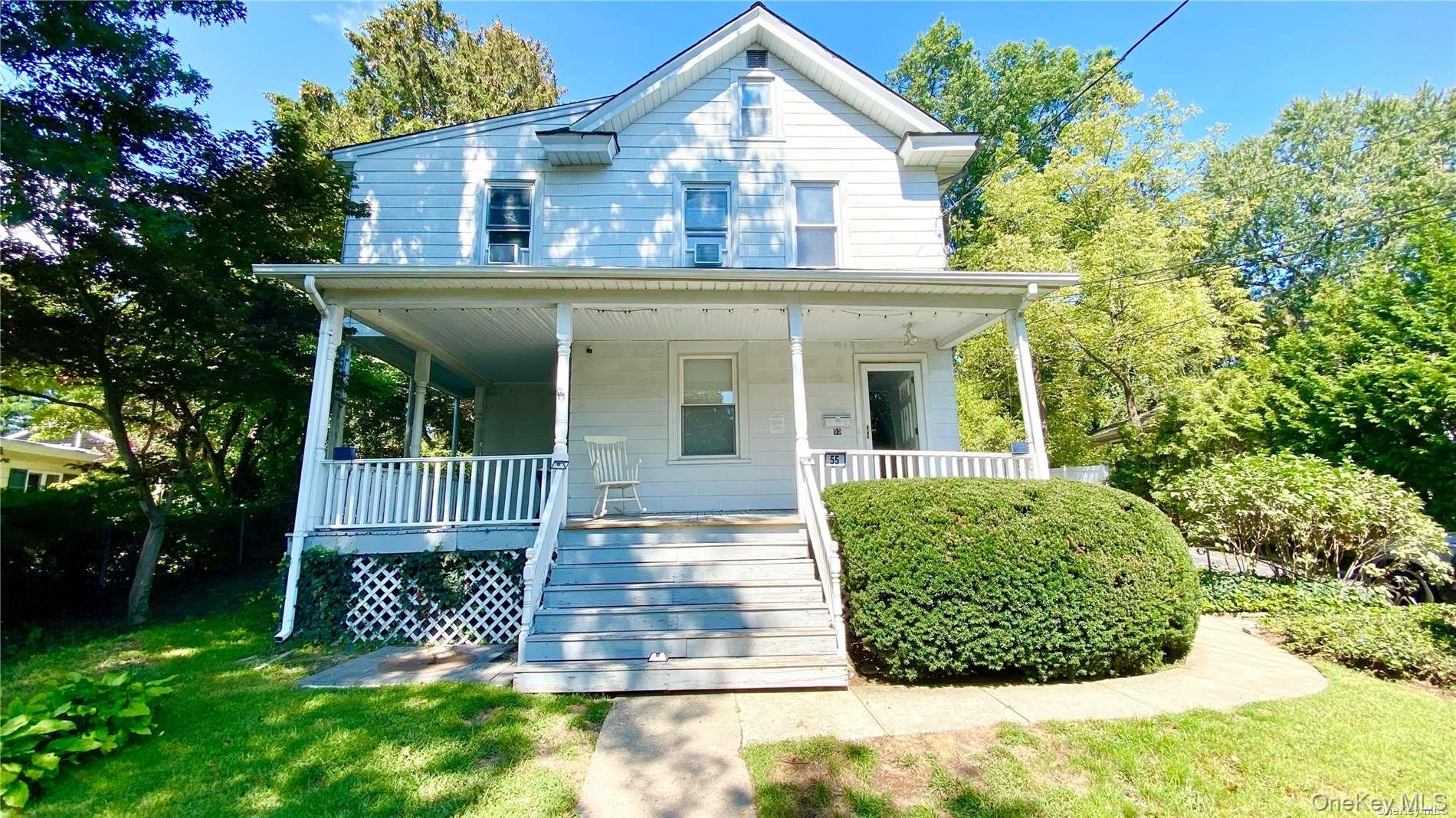 #1 photo, 55 Davis Street, नासाउ काउंटी Locust Valley , NY 11560