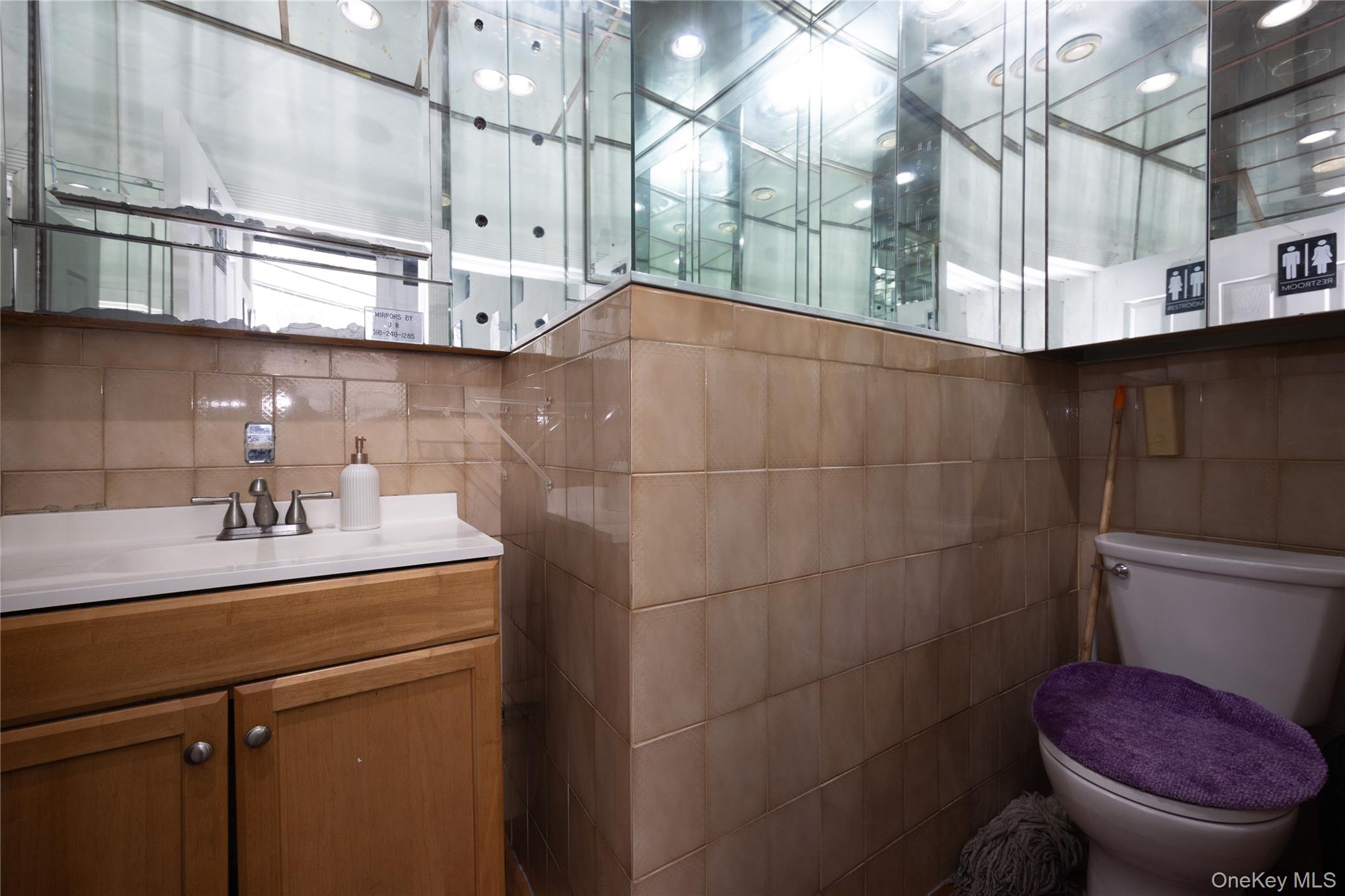 #5 photo, 793 Main Street, Farmingdale , NY 11735