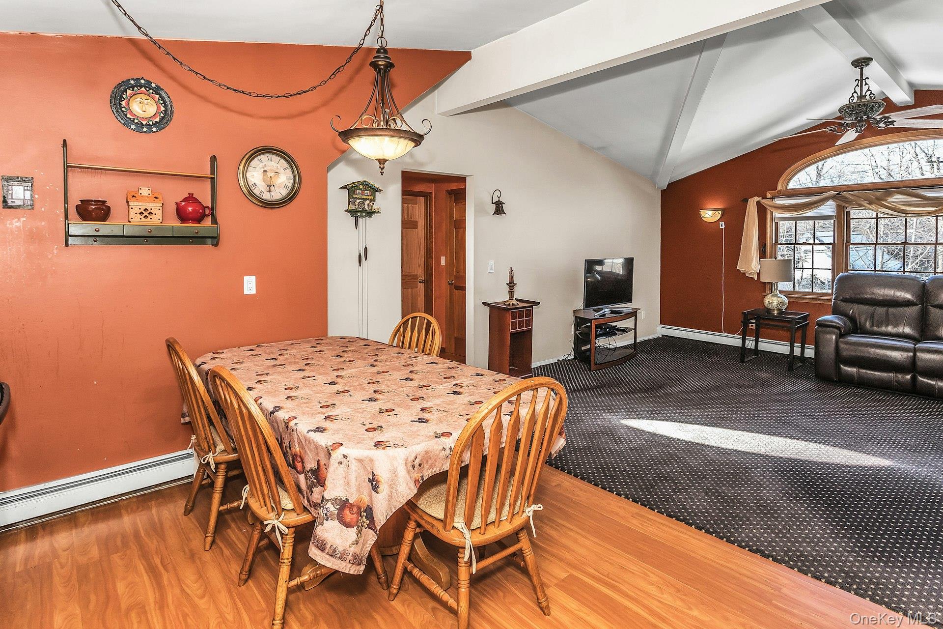 #7 photo, 1 Towne Court, Melville , NY 11747