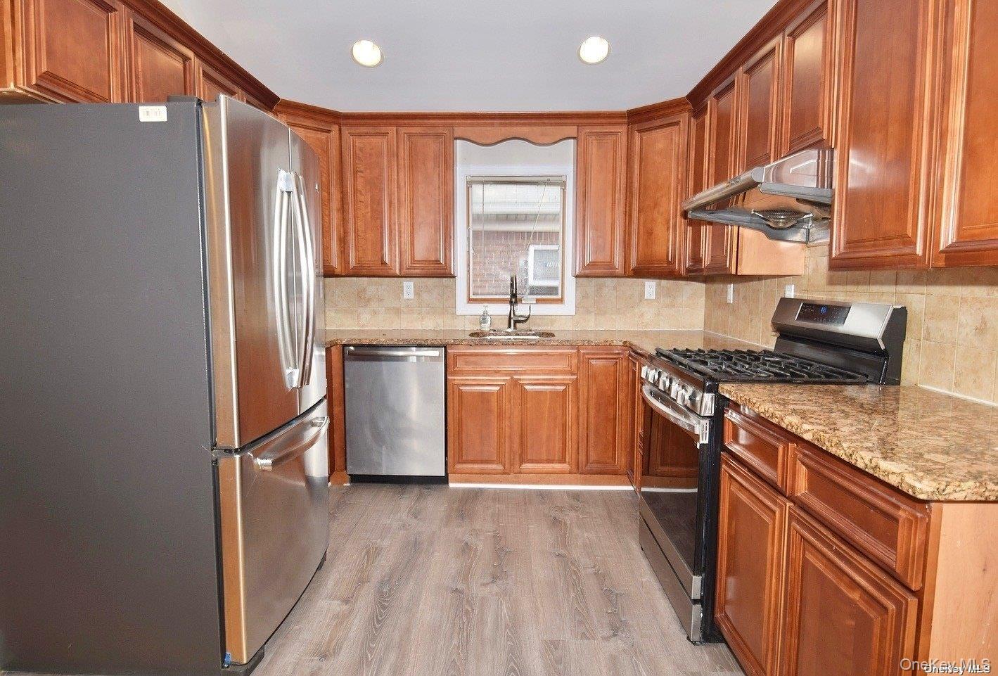 #10 photo, 154-36 20th Road, Куинс ‖ Whitestone , NY 11357