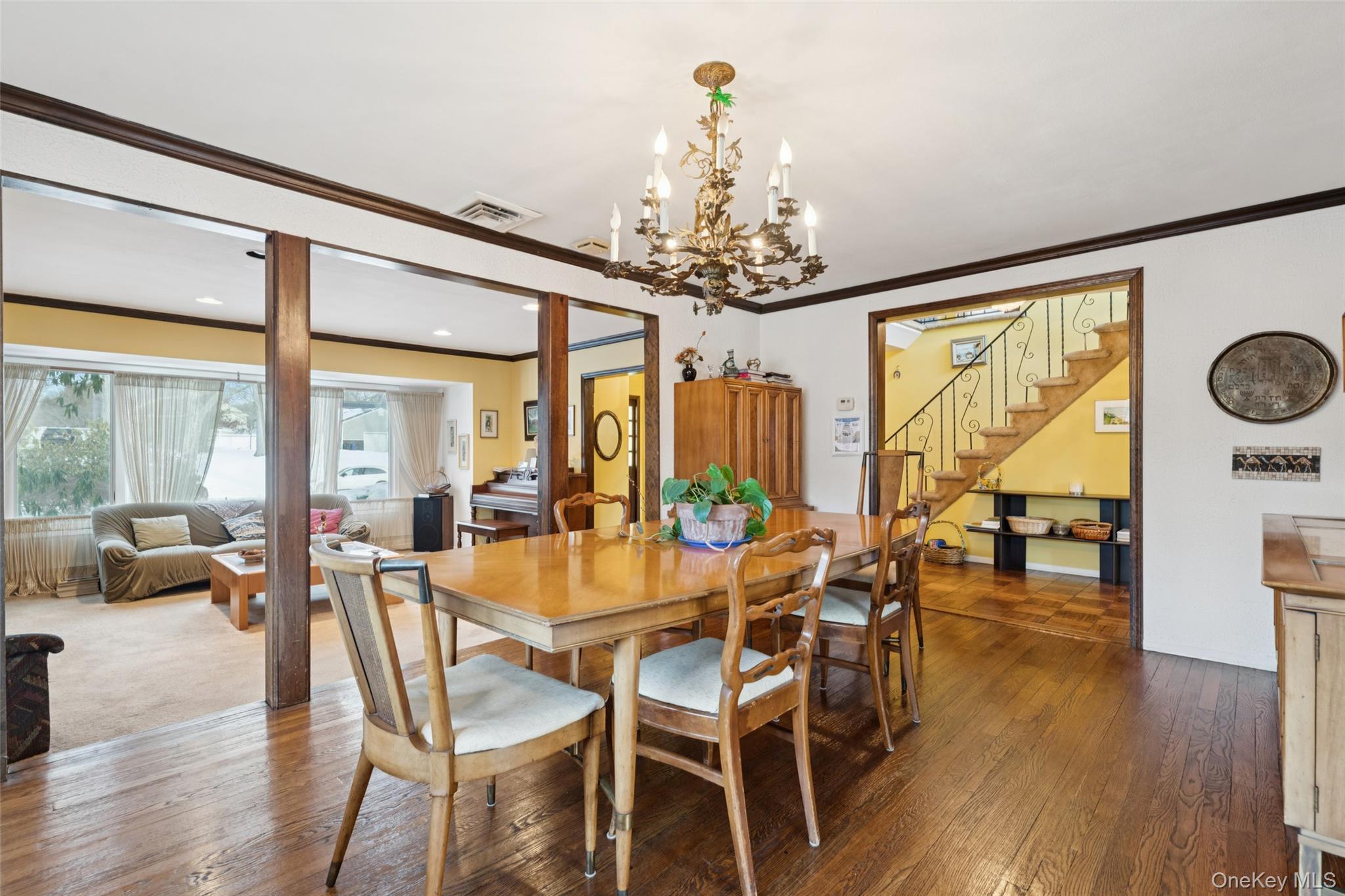 #13 photo, 10 Sarah Drive, מחוז סאפוק Dix Hills , NY 11746