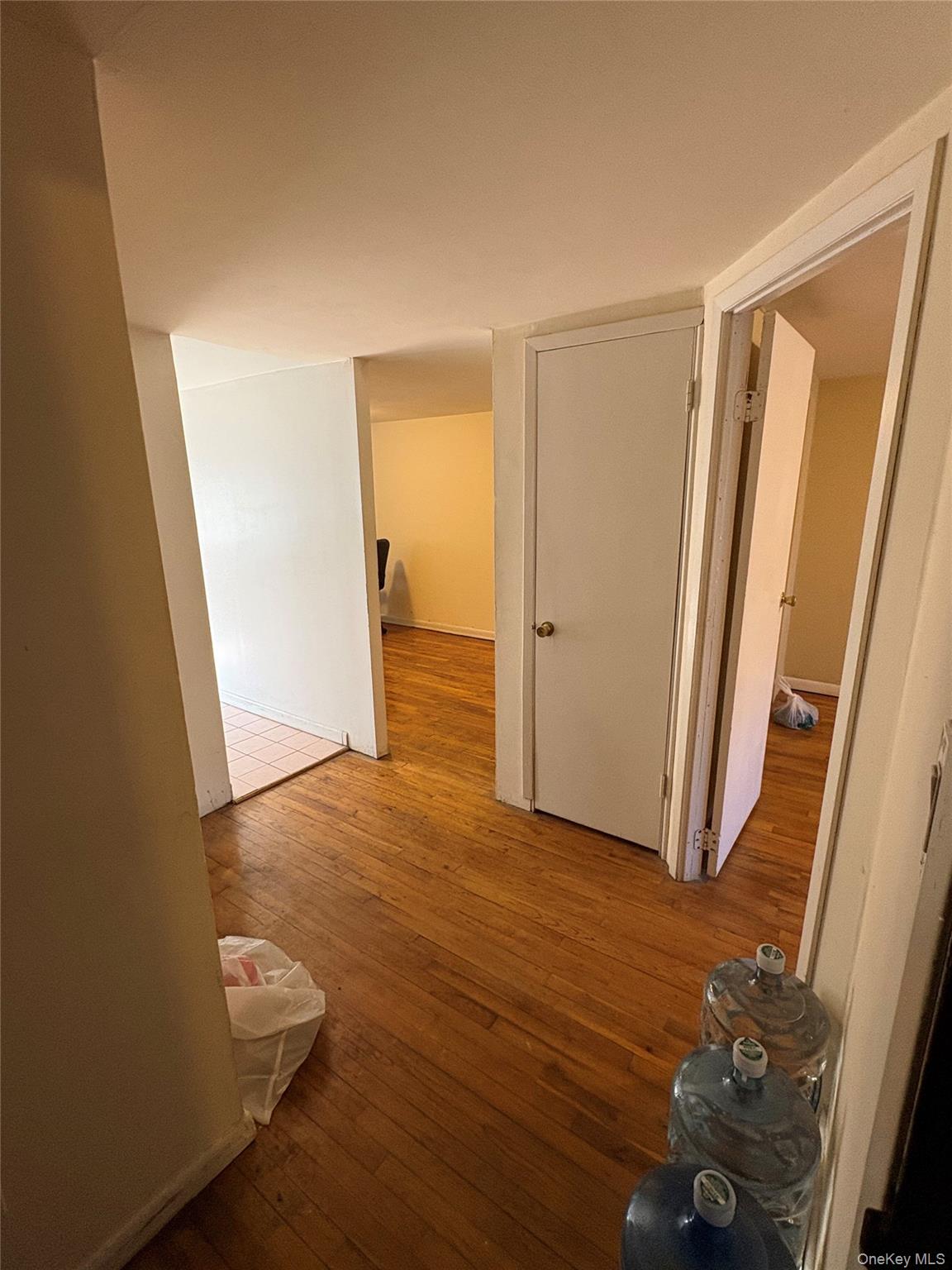 #19 photo, 281 Graff Avenue, Бронкс ‖ Bronx , NY 10465