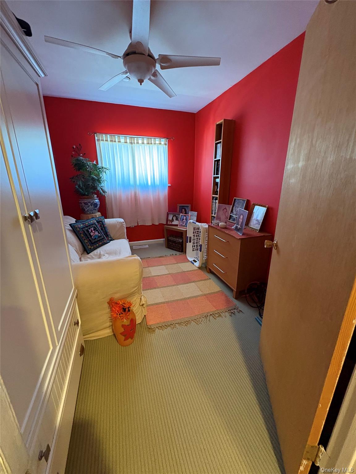 #6 photo, 281 Graff Avenue, Бронкс ‖ Bronx , NY 10465