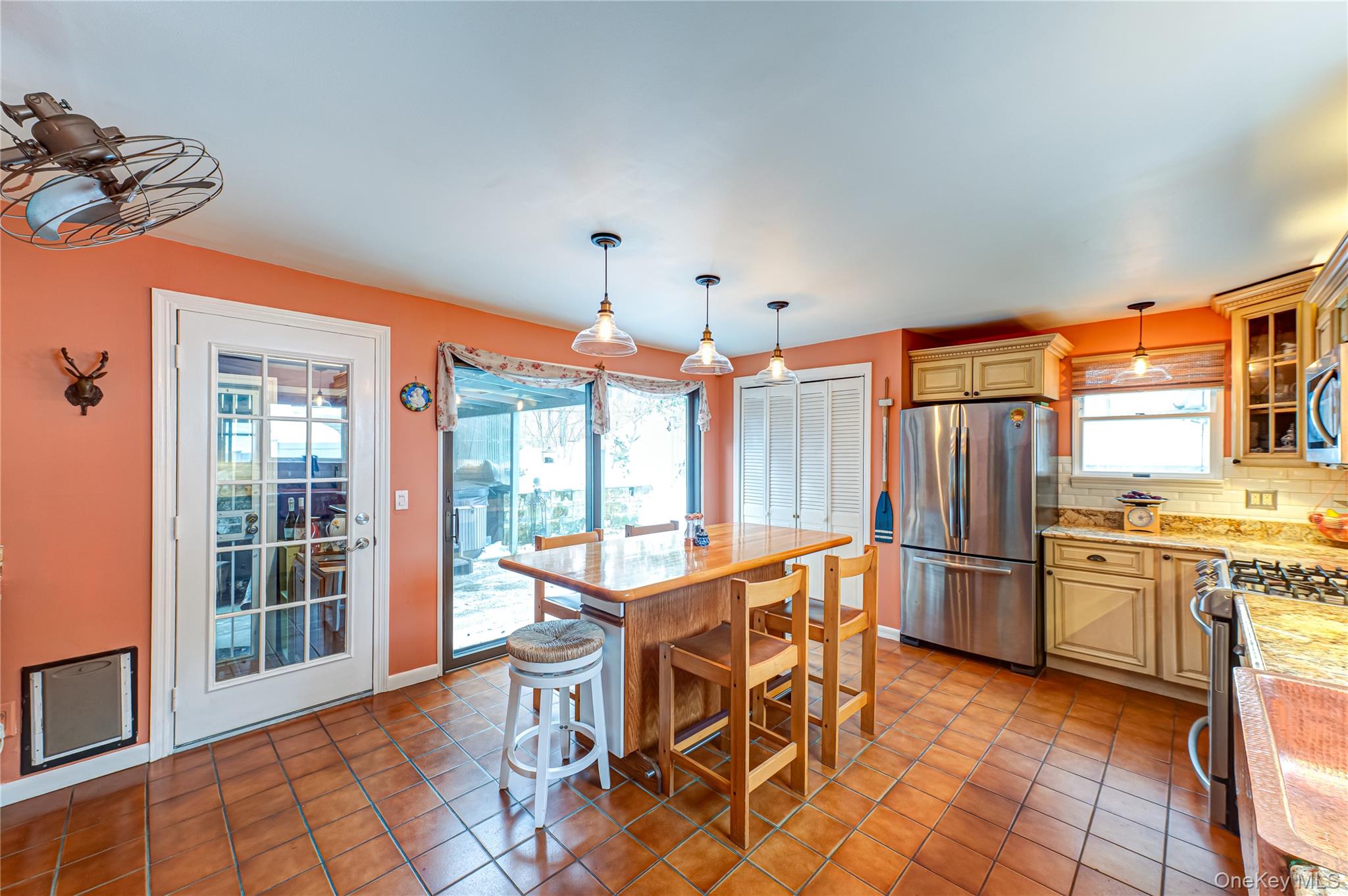 #12 photo, 7 Nicholas Street, 东长岛 Port Jefferson , NY 11777