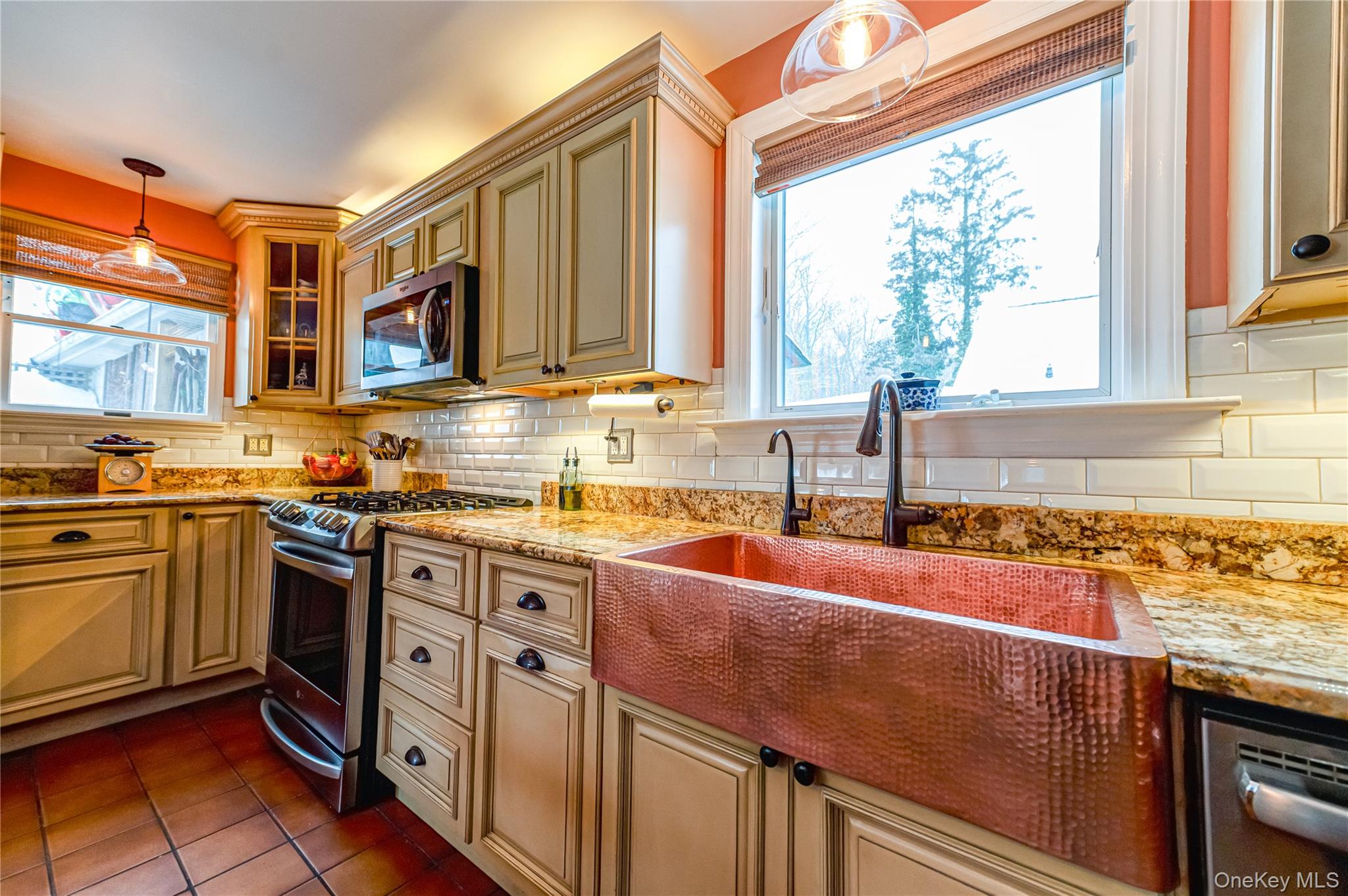 #9 photo, 7 Nicholas Street, 东长岛 Port Jefferson , NY 11777