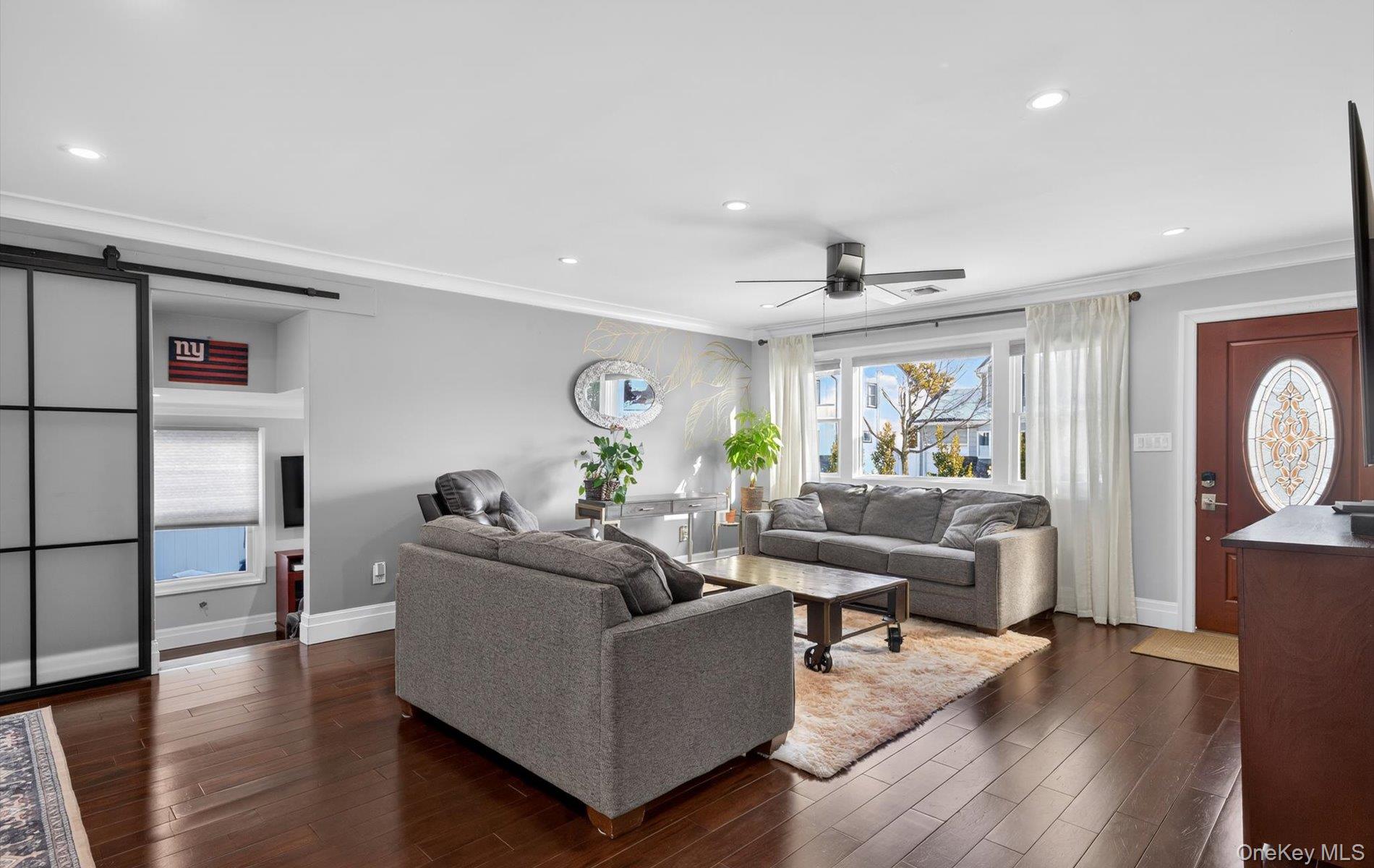 #5 photo, 85 Pengon Circle, East Meadow , NY 11554