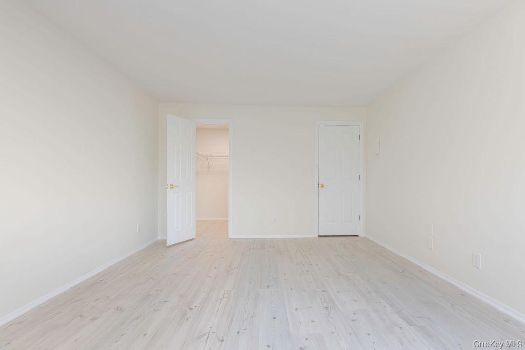 #15 photo, 37 Bronxville Glen Drive, הברונקס Bronxville , NY 10708