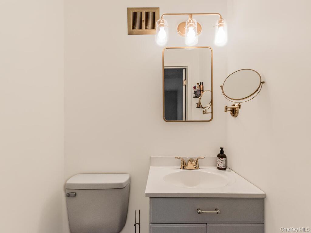 #10 photo, 380 N Broadway, Yonkers , NY 10701