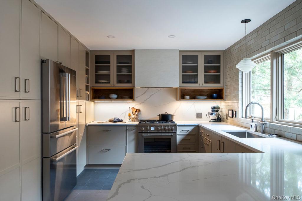 #1 photo, 42 Lake Pleasant Drive, 뉴욕주 Staatsburg , NY 12580