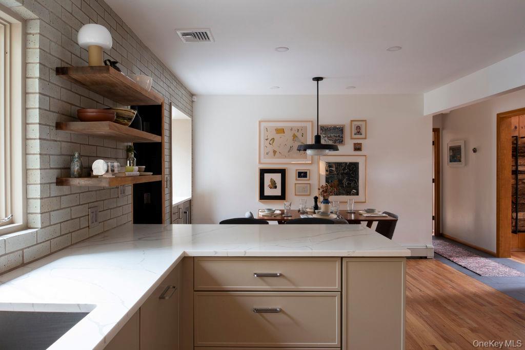 #2 photo, 42 Lake Pleasant Drive, 뉴욕주 Staatsburg , NY 12580