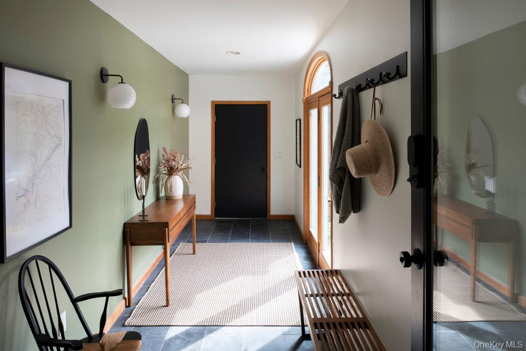 #4 photo, 42 Lake Pleasant Drive, 뉴욕주 Staatsburg , NY 12580