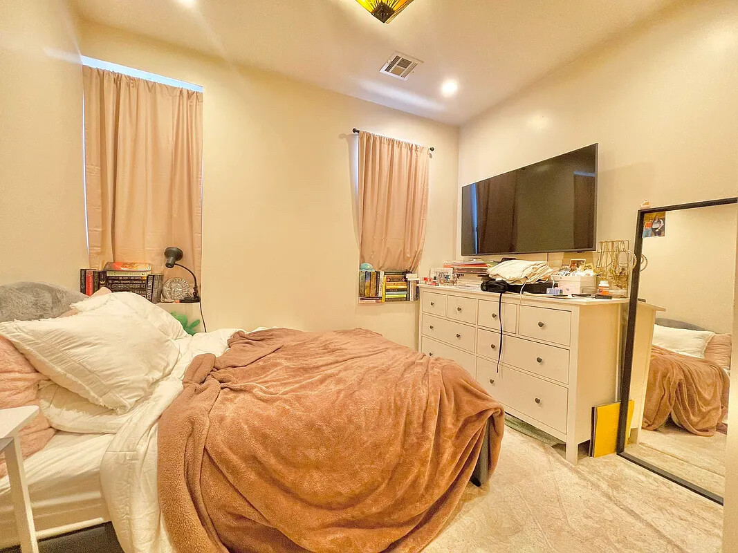 #4 photo, 173 UTICA Avenue, Weeksville , NY 11213