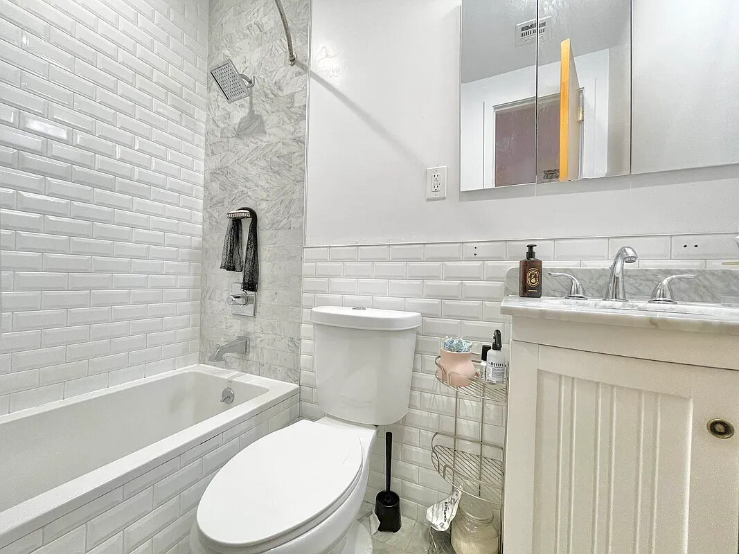 #6 photo, 173 UTICA Avenue, Weeksville , NY 11213