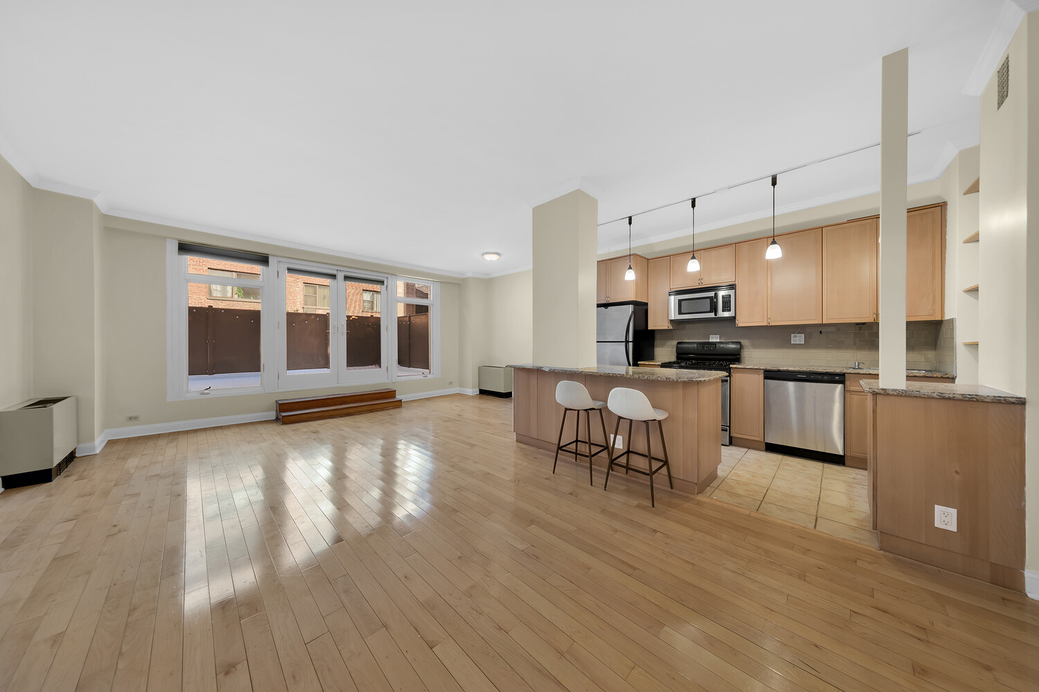 #5 photo, 345 E 73RD Street, Манхэттен ‖ Lenox Hill , NY 10021