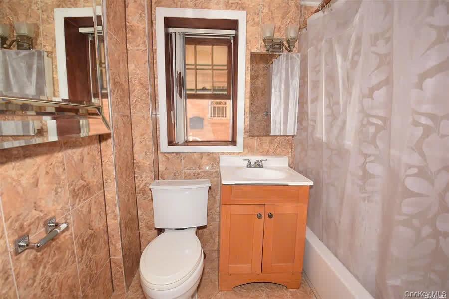 #14 photo, 83-42 159th Street, जमैका Jamaica Hills , NY 11432