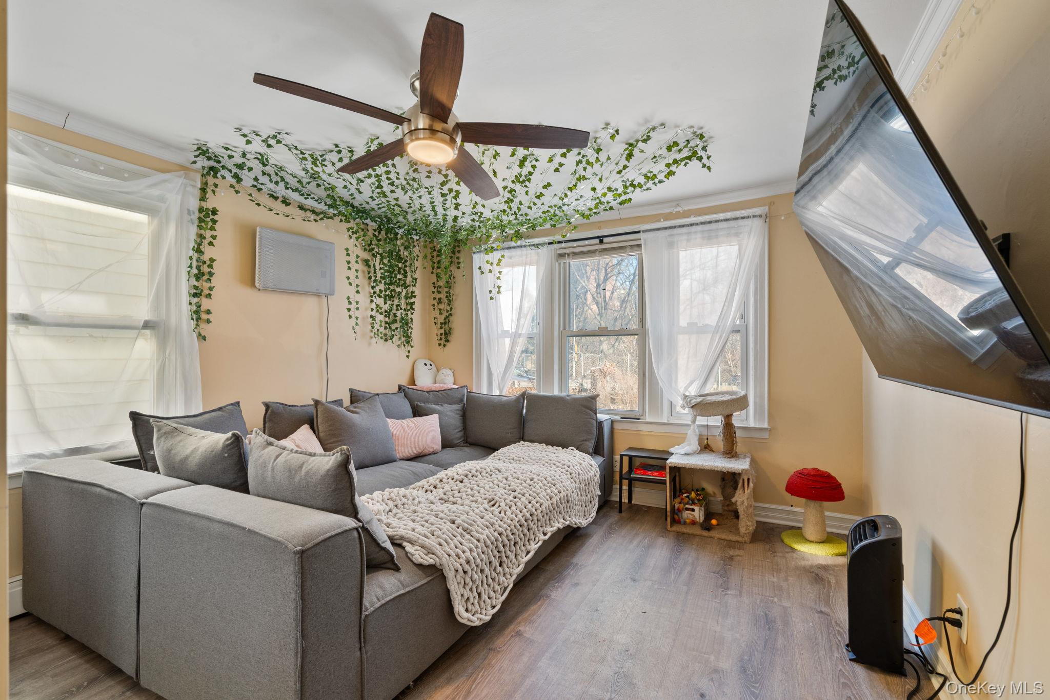 #16 photo, 9022 82nd Road, Glendale , NY 11385