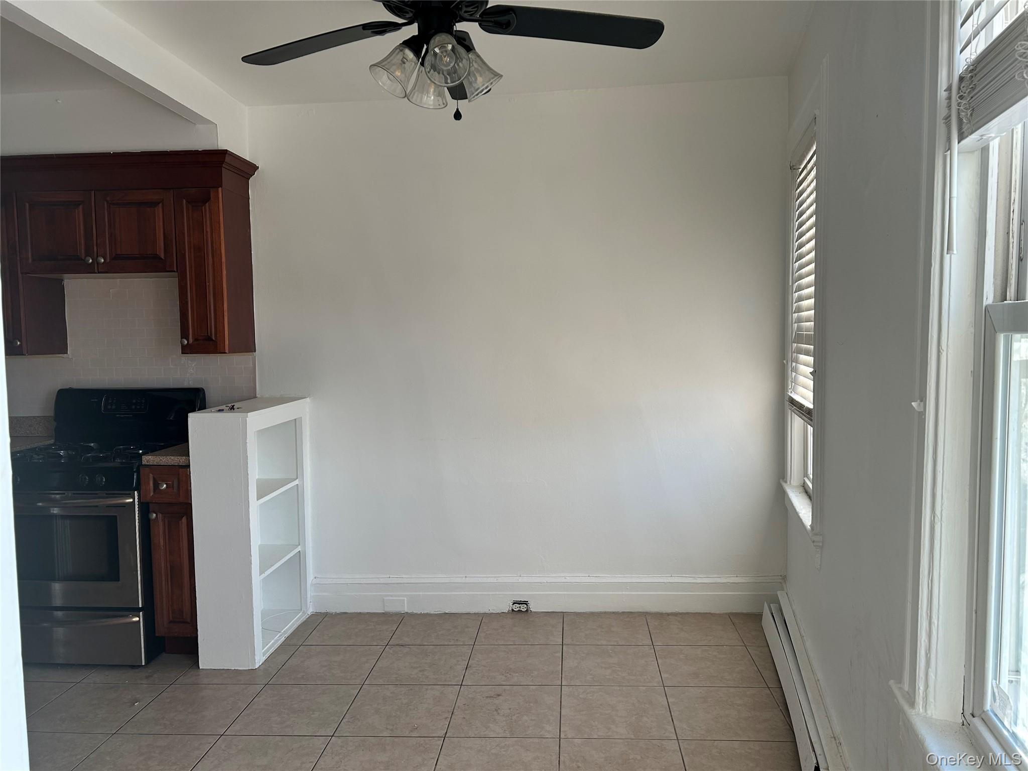 #5 photo, 126 Deer Park Avenue, Babylon , NY 11702