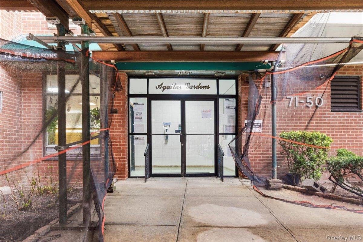 #2 photo, 7150 Parsons Boulevard, クイーンズ区 Fresh Meadows , NY 11365