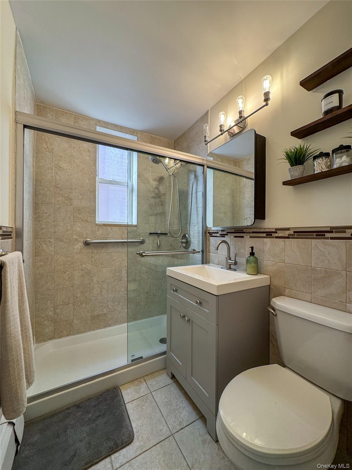 #9 photo, 210 E Broadway, Long Beach , NY 11561