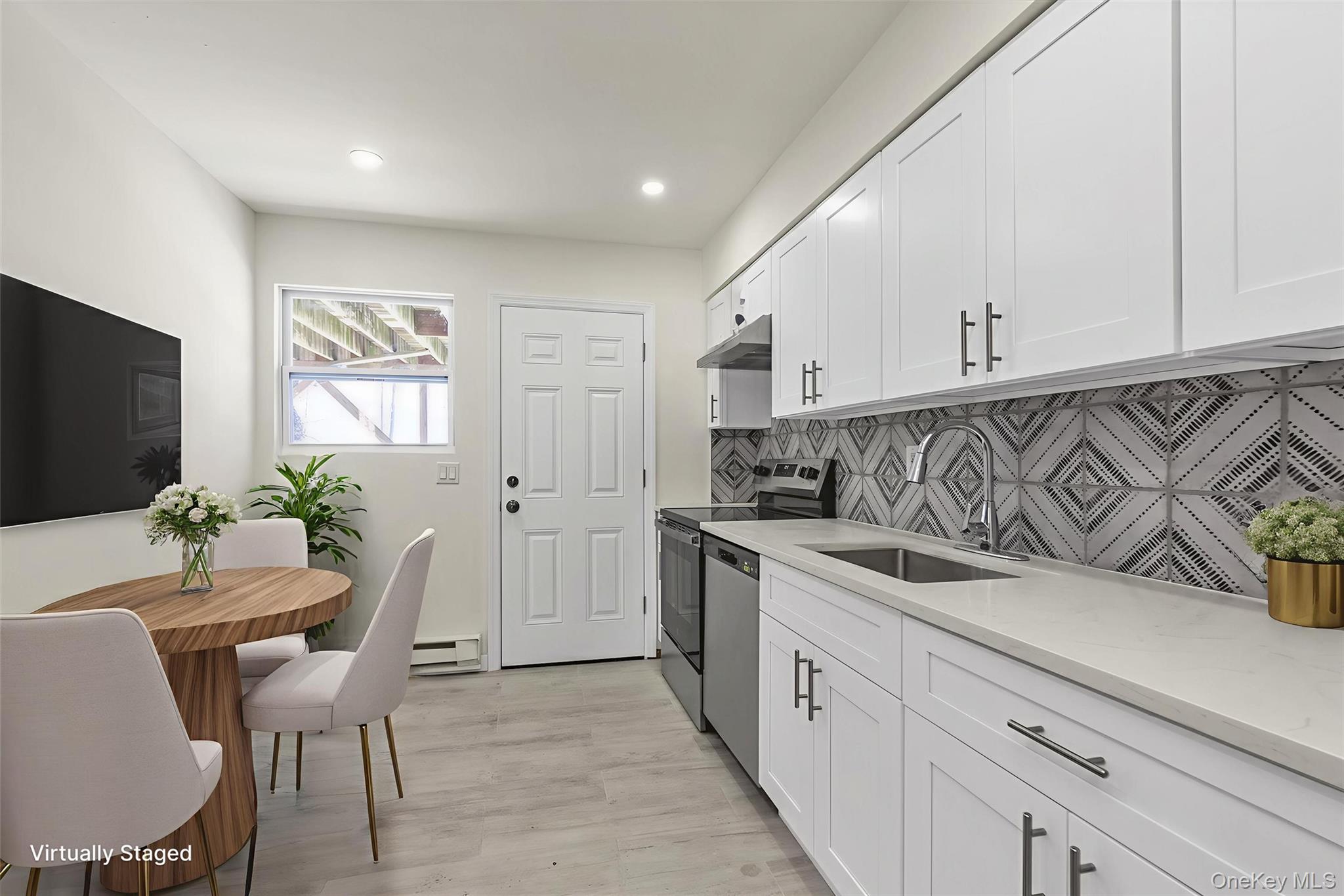 #5 photo, 153 Vernon Valley Road, East Northport , NY 11731